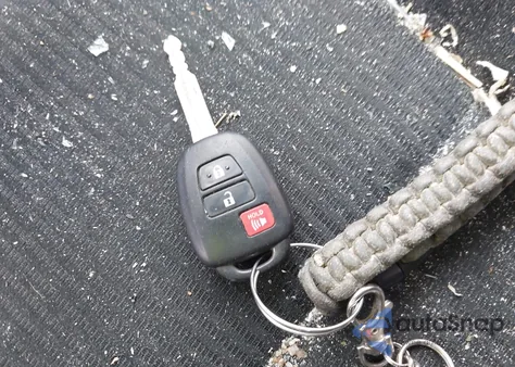 2015 Toyota Rav4 Xle z USA, uszkodzony, nr VIN JTMRFREV9FD108990